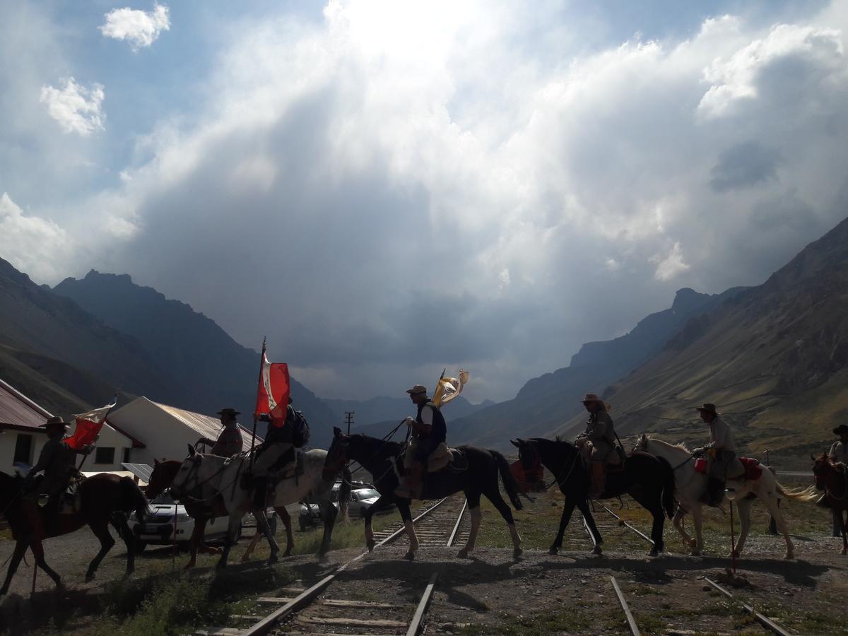 Hospedaje Lenas Del Tolosa Las Cuevas  Esterno foto